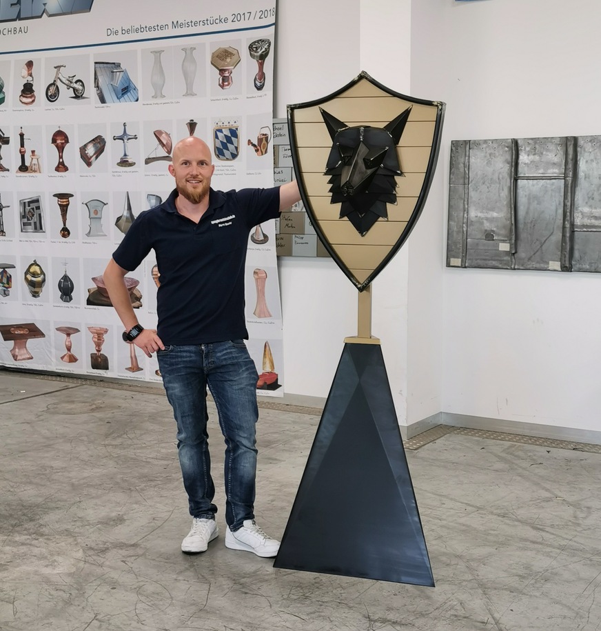 Pierre Benzing (Meisterschule Würzburg) mit seiner modernen Wappeninterpretation