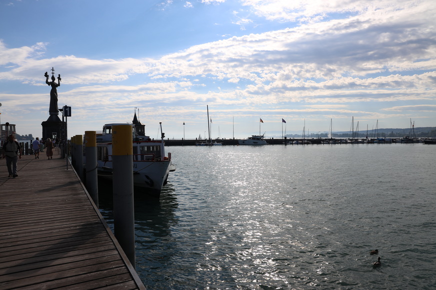 XXL-Hafenatmosphäre am Bodensee