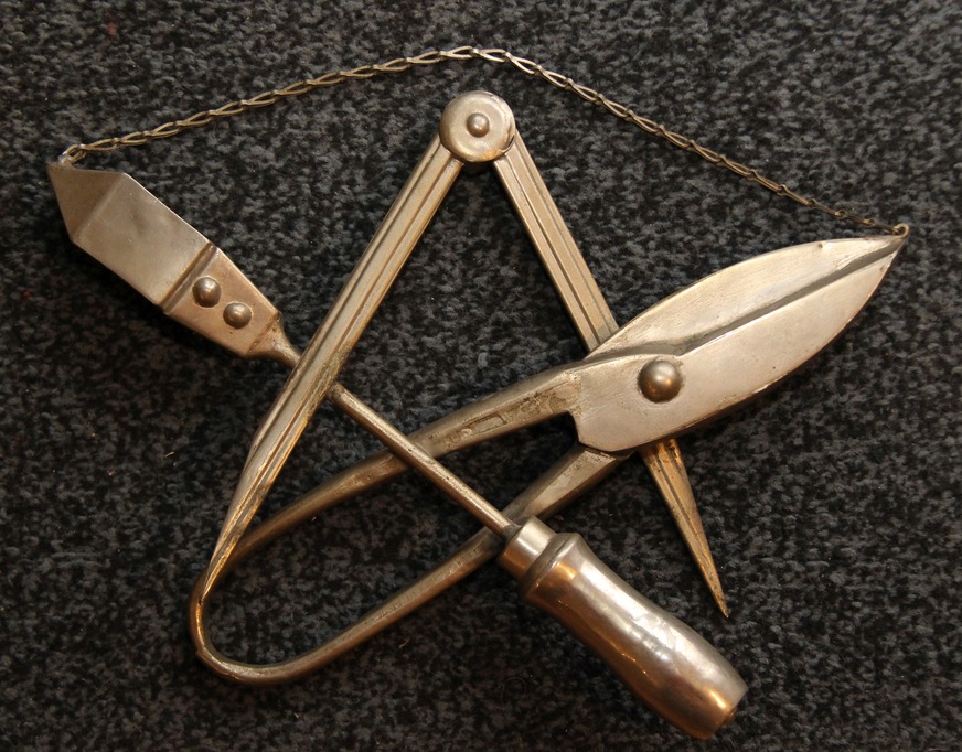 Titanzink-Wappen und T-Shirt-Vorlage