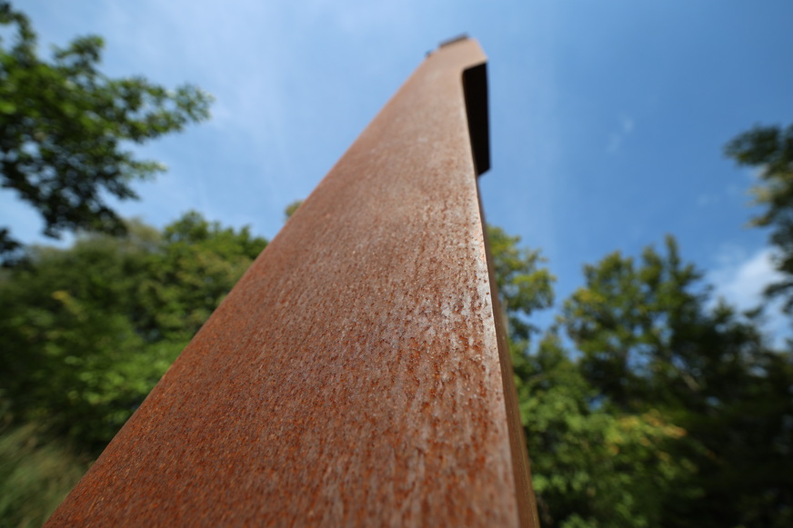 Cortenstahl-Säule von Stefan Faas