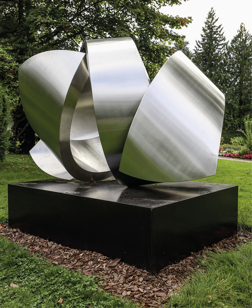Die Skulptur Loop II von René Dantes entstand 2021