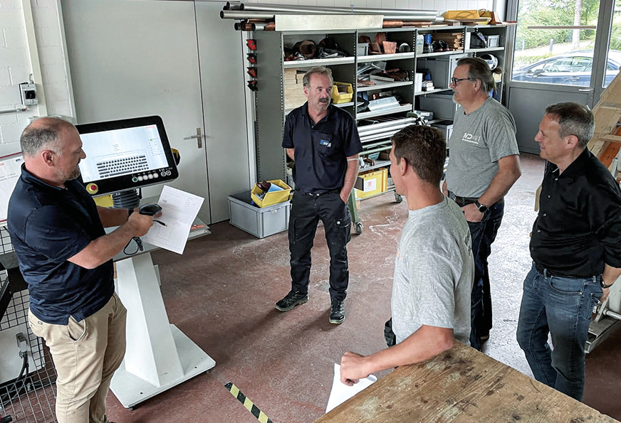 Einweisung in das Bendex-System und die Nutzung&nbsp; einer Jorns-Biegemaschine an einer technischen Fachschule in der Schweiz