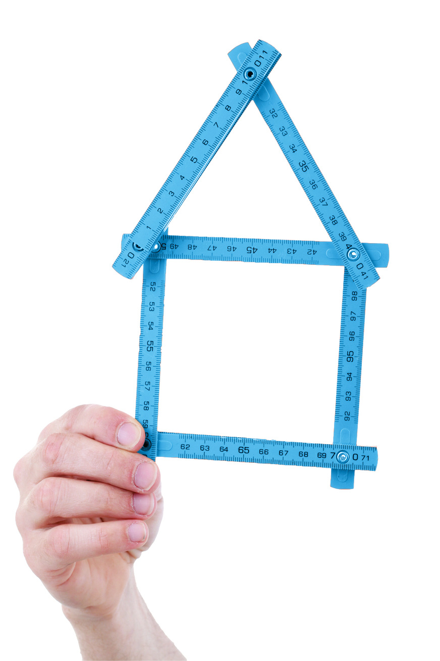 Jeder kennt das Haus vom Nikolaus. Es symbolisiert vier Wände und ein Satteldach