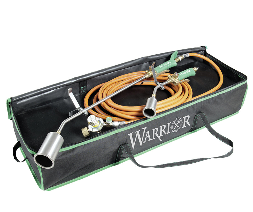 2 Platz 2 für das Set Titan Plus. Es beinhaltet u. a. einen Hochleistungs-Aufschweißbrenner mit ergonomisch geformtem Drachenflügel-Brennergriff und die Brennertasche Warrior