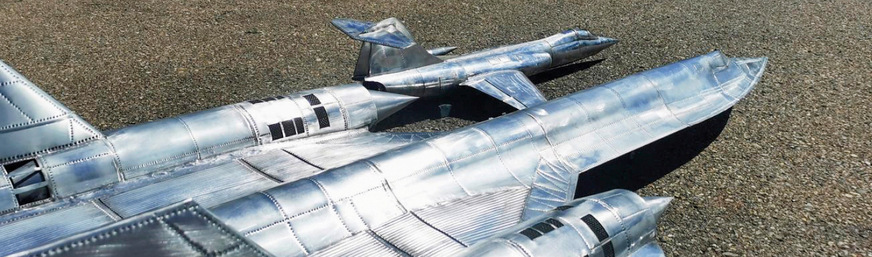 Starfighter und SR-71 im Größenvergleich. Beide Modelle wurden im Maßstab 1 : 16 gebaut