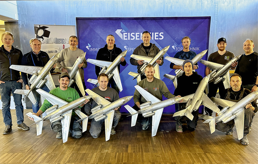 Erfolgreiche Teilnehmer, Trainer und Gastgeber bei Eisenkies in Tirol