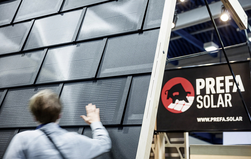 Derzeit wird die Prefa Solardachplatte auf zahlreichen Fachmessen vorgestellt