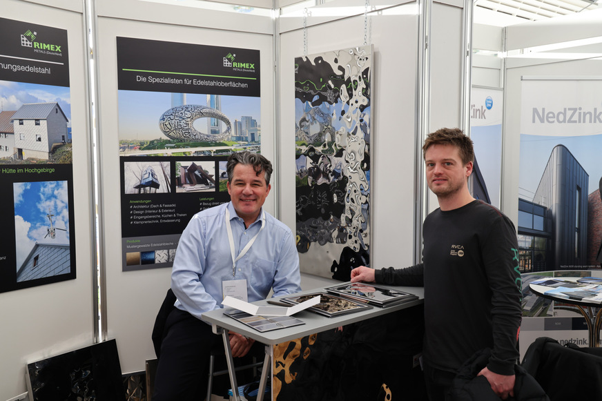 Bruno Rösch am Stand von Rimex