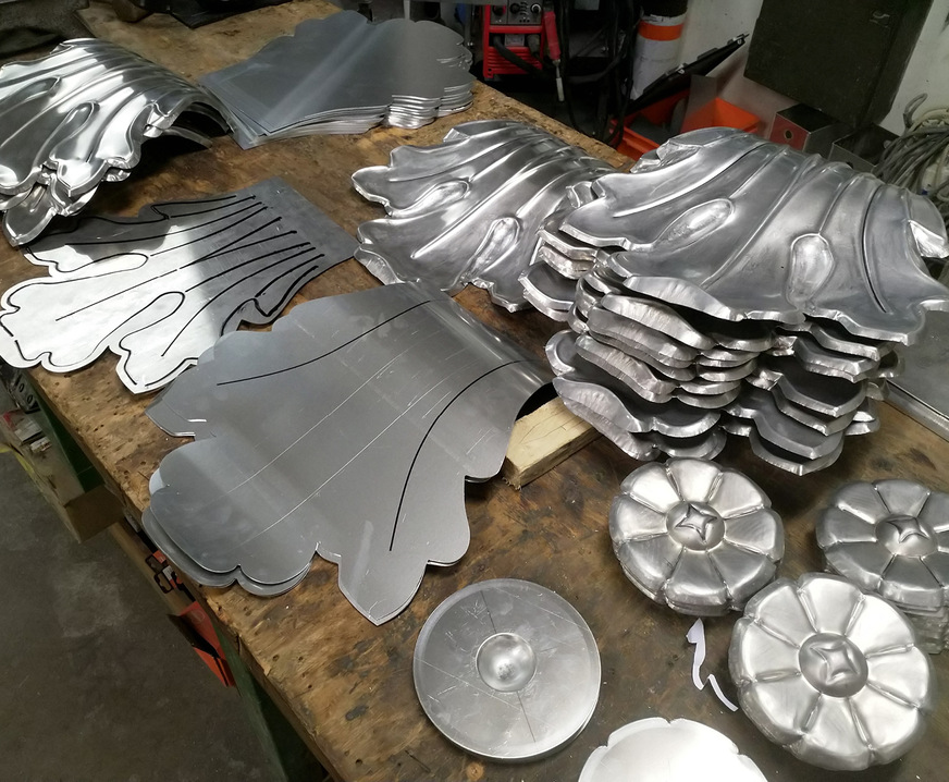 Aluminiumornamente und diverser -Dachschmuck