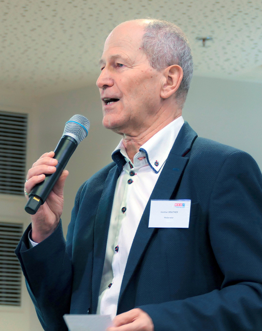Der österreichische Normenexperte Günther Braitner durchs Programm
