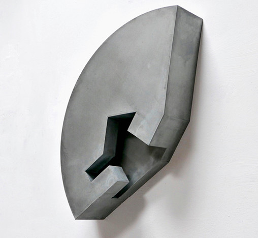 ERF 2003 / 63 x 32 x 12 cm / Zink