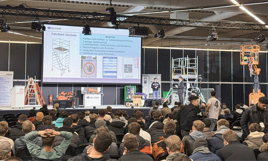 Im Rahmen des Begleitprogramms informierte die Berufsgenossenschaft über die Prävention von Arbeitsunfällen