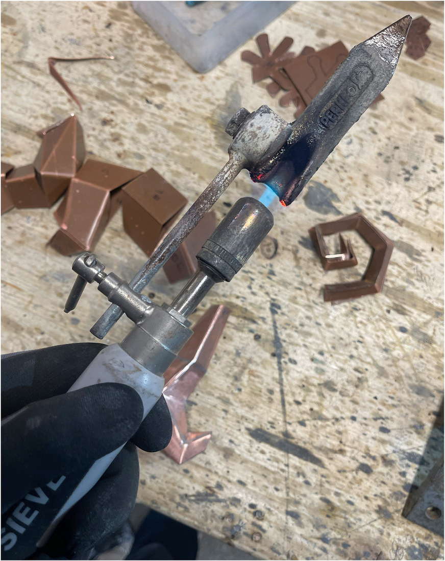 Die Verbindung der Einzelteile erfolgt per Löttechnik