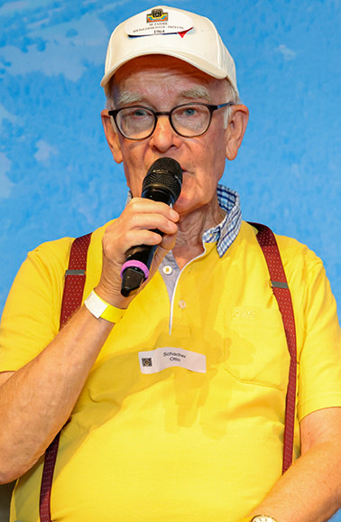 Spenglermeister Otto Schachner (Prüfungsjahrgang 1964) und mit 88 Jahren noch aktiv