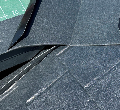 Perfekt gelöst: der Knotenpunkt Seitenkehle, Dachflächenkehle, Dachfläche