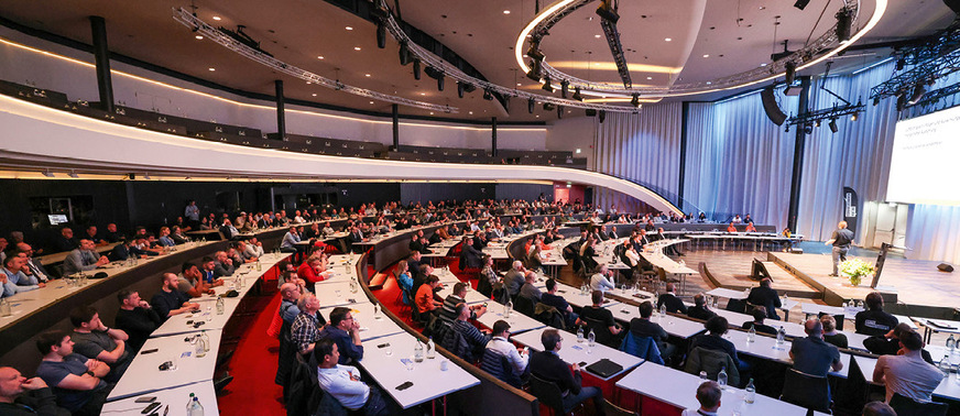 Der Spenglertag 2024 fand ebenfalls im Kursaal in Bern statt