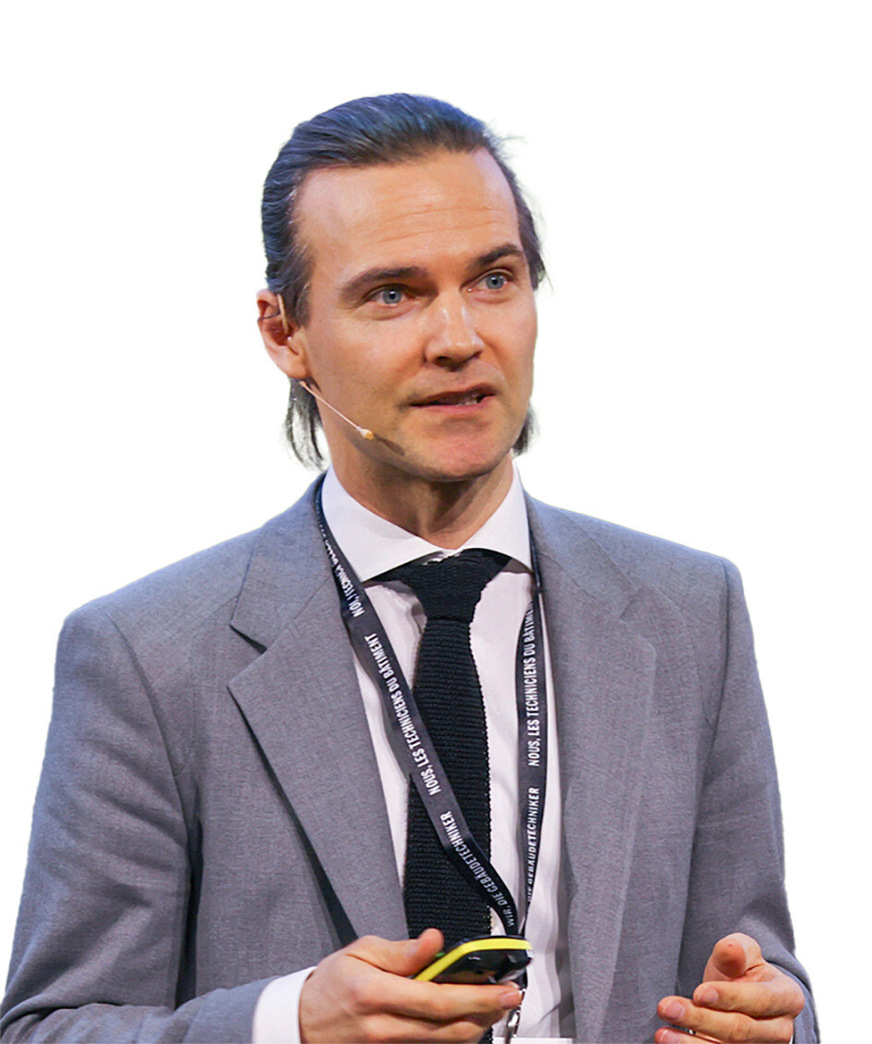 Dr. Roland Krischek warnt auf dem Schweizer Spenglertag vor Gesundheitsrisiken durch zu viel Sonne
