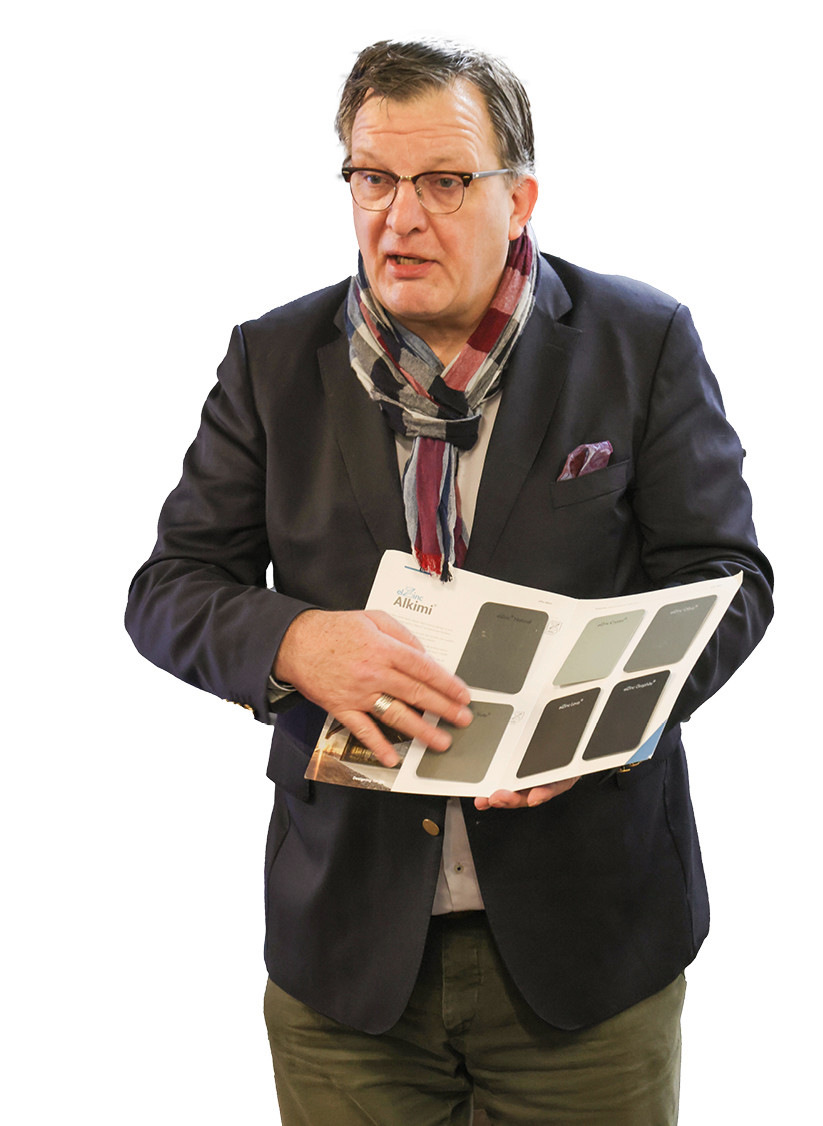 Marcus Schnabel stellt das Unternehmen El-Zinc vor