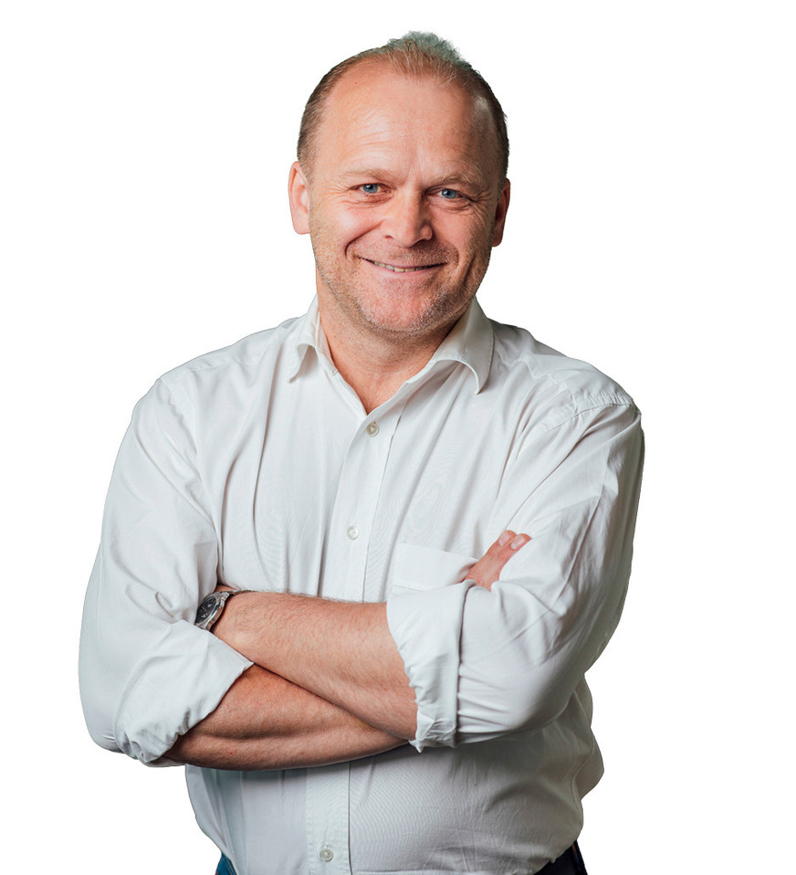 Zolt Godra (Geschäftsführer, CEO)