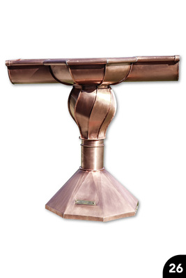 „Rinnenerweiterung mit gedrehter Zwiebel“, Kupfer,  Falztechnik, Wulstabschlüsse, Löttechnik