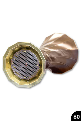 „Geschwungen segmentierter Bluetooth-Lautsprecher“, Kupfer und Messing, Falz- und Stecktechnik