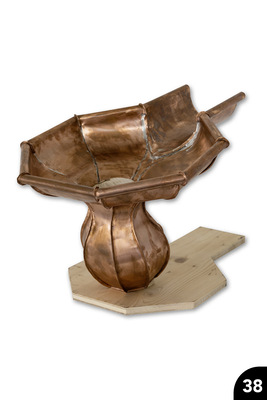 Rinnenerweiterung: Achtteilig gewölbter Kessel. Steh- und Wulstfalze. Cu