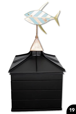 19 Turmmodell mit Turmdach und aufgesetzter Wetterfahne