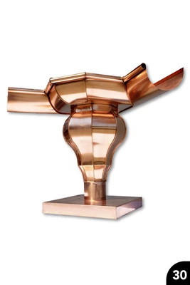 30 Eck-Rinnenerweiterung mit geschwungenem ­Kessel, Stehfalzen, Wulstfalzen und Sockel