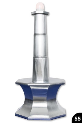 55 Leuchtturmmodell mit Übergangskörper auf konkav/konvex geformtem Sockel