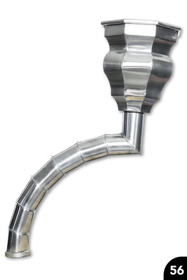 56 Klassischer mehrteiliger Wasserfangkasten mit gefalztem Gliederbogen