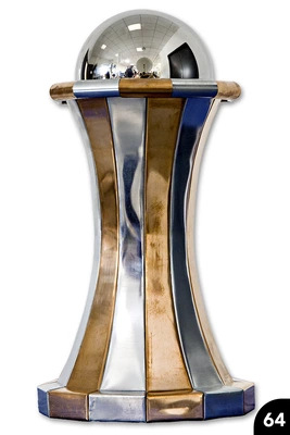 64 Stehsäule mit eingeschwungenen gefalzten Segmenten