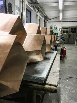 Treffen der Kupferkuben