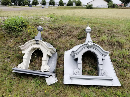 Aus Alt mach Neu gilt bei Nakra auch für verzierte Gaubenfenster wie diese