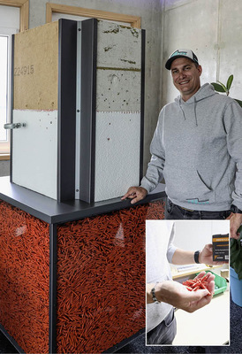 Daniel Bracke präsentiert den selbst entwickelten Spezialdübel Awafix