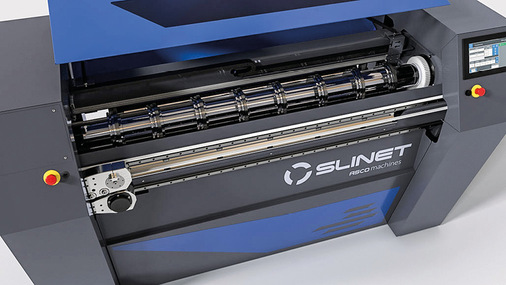 Blick hinter die Kulissen: Die Slinet-S1-Messerverstellung für perfektes Längsteilen