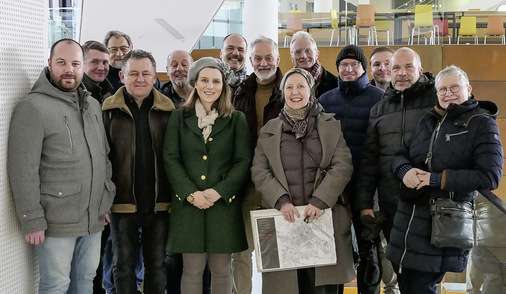 Spektakuläre Architektur! Mitglieder des BAUMETALL-Treffs und der Cidan Machinery Group besichtigten den Campus der Wirtschaftsuniversität Wien - © Bild: BAUMETALL
