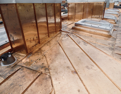 Anschlussfalze und Scharen in Sonderbreiten- und Sonderformen