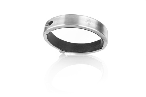 Die Design-Fallrohrschelle überzeugt mit ansprechender Optik