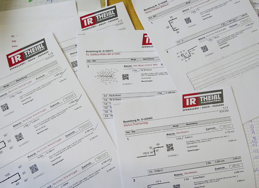 Das durchgängige Bendex-System wird zur Planung eingesetzt. Es steuert außerdem die Maschinen an und ist perfekt zur Erstellung der Arbeitspapiere geeignet