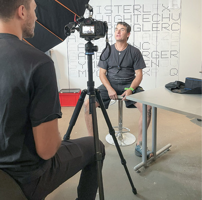 Bei den Innenaufnahmen beschreibt Stefan Adelsberger sen. die Durchgängigkeit des Programms von Bendex in Kombination mit Sema für Spengler