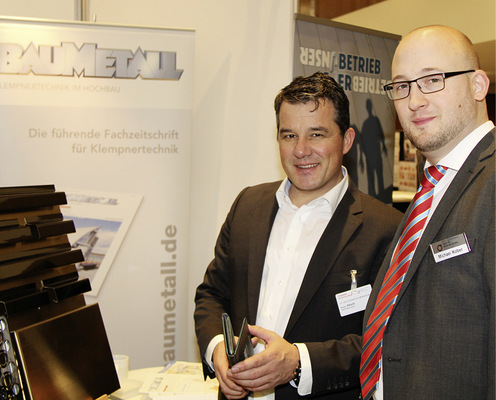 Klempnertag-Organisator Michael Kober und ­Bruno Rösch auf der Infobörse 2018 - © Bild: BAUMETALL
