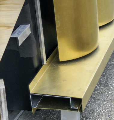   Stabile Simskonstruktion dank Aussteifungsprofil