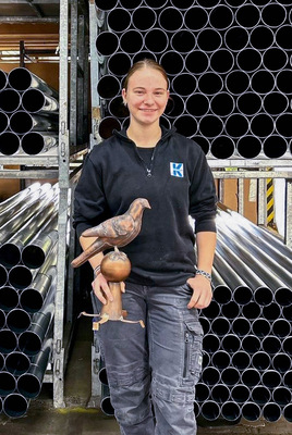 Prämierte Kupfertaube der Auszubildenden Nina aus dem Team des Handelshauses Kaufmann Ulm