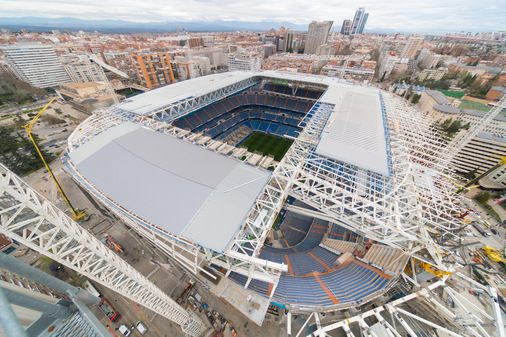 Die Dachkonstruktion des Bernabéu-Stadions war nur durch Verwendung des hochfesten Premiumstahls S60QL1 beispielsweise von Dillinger möglich