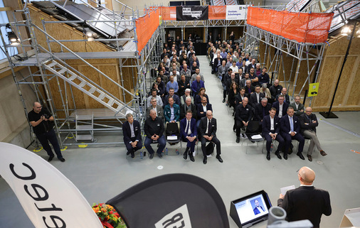 Eröffnungsfeier für Wirtschaft, Politik und Medien