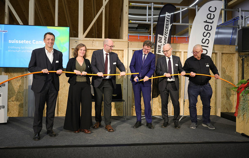 Feierliche Eröffnung durch Delegierte der Suissetec