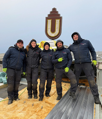 ... führten die Profis von Sindermann mit Kalzip-Profilen aus