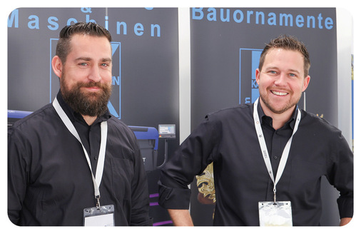 Unterstützen die Star-Trek-Idee: Andreas Göggelmann und Lukas Ludwig vom Kaufmann-Team - © Bild: BAUMETALL