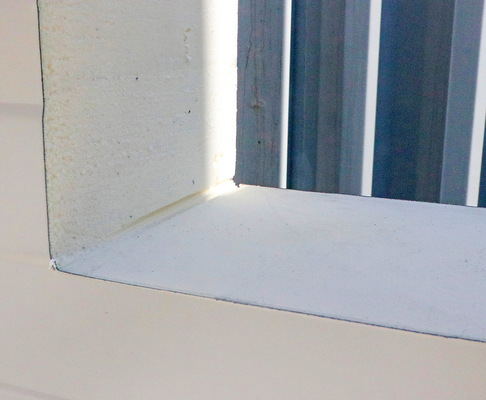 Die mit dem Panel Cutter TruTool TPC 165 von Trumpf erzeugten exakten ­Ausschnitte schaffen perfekte Voraussetzungen für den späteren Einbau von Fenstern und Türen