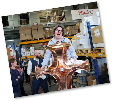 Jurorin Maria Schechtl hat großen Spaß bei der Bewertung